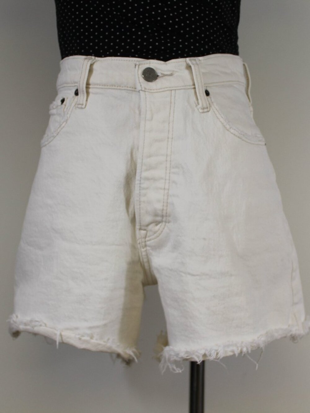Abercrombie Dad Shorts High Rise Curve Love White Denim 27 Button Fly Distressed
